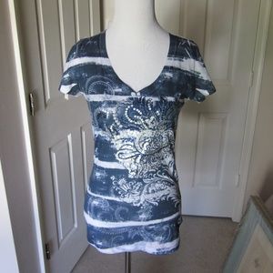 Daytrip Blue & White Striped Pattern Top w/ Sequins Burst on Front (M)